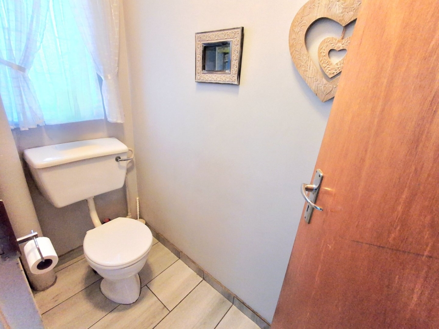 4 Bedroom Property for Sale in Sasolburg Ext 4 Free State